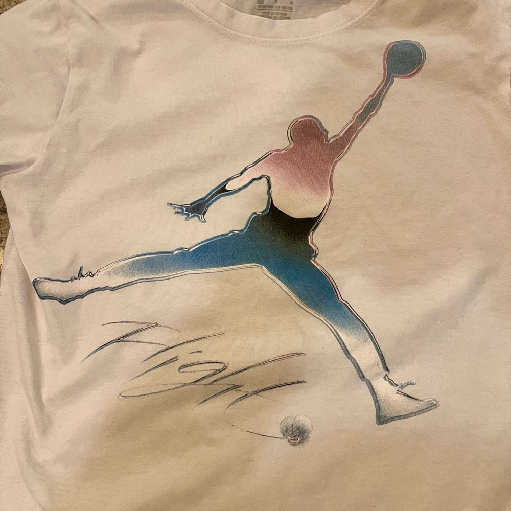 Youth Large (12-13) Jordan White Short Sleeve Shirt - Picture 4 of 5